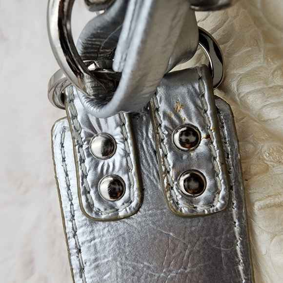 Sharif vintage snakeskin cream used shoulder bag with tags and dust bag. - Picture 14 of 17